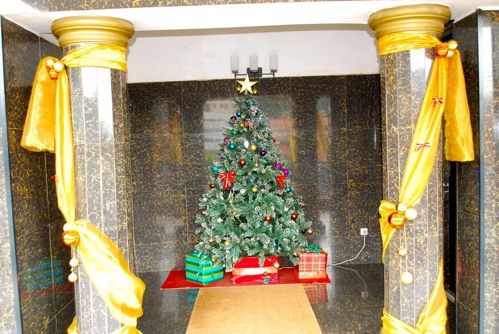 Hotel Yaahot Yaoundé Esterno foto